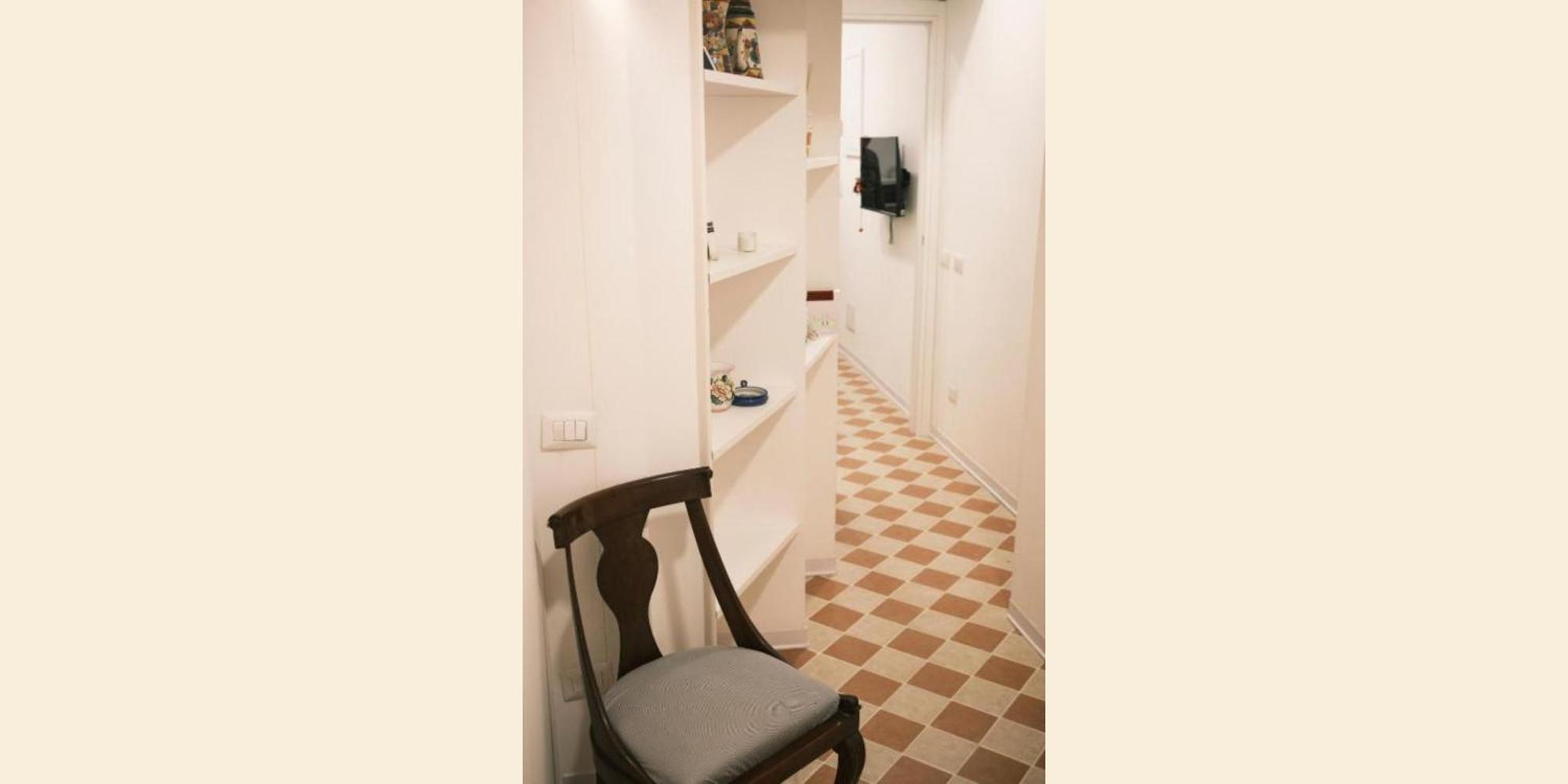 Nespolino, Piccola Casetta In Centro Storico Al Piano Terra Con Piccolo Spazio Esterno Privato Napoli Exterior foto